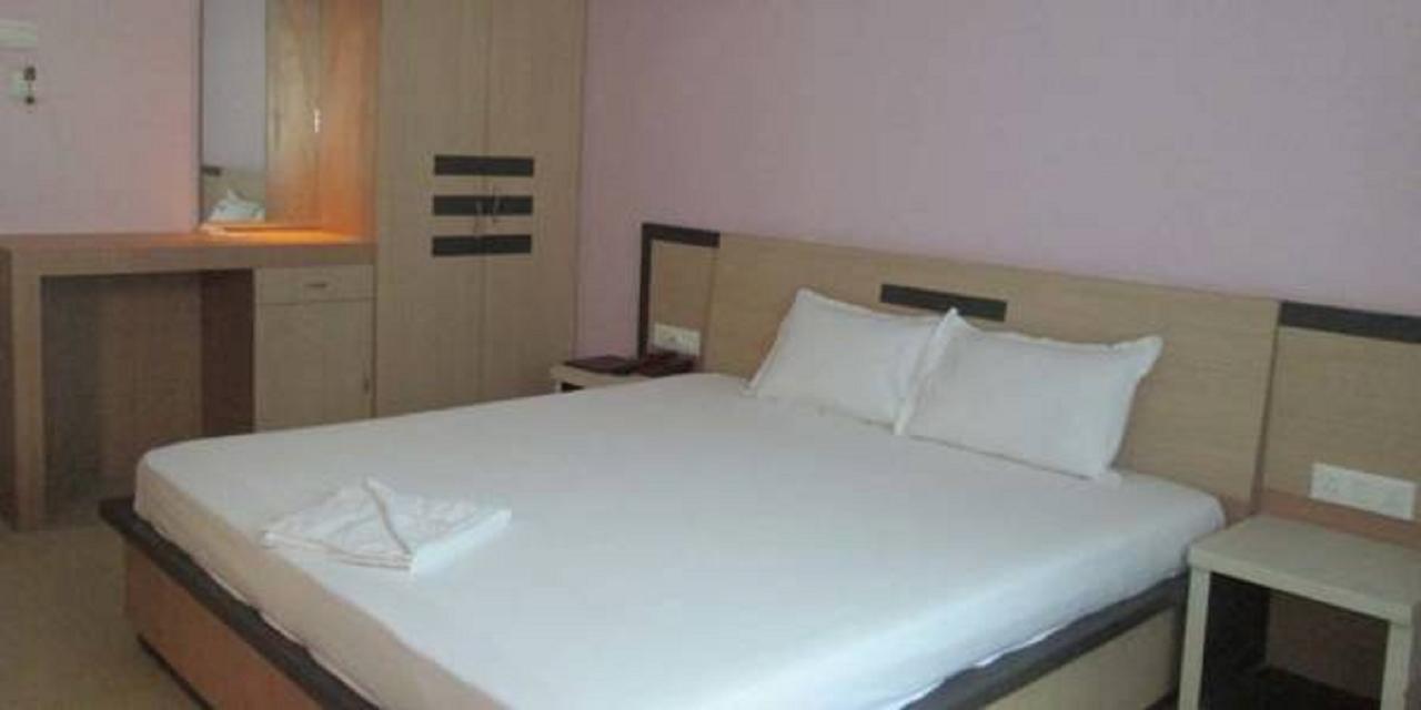 M S Hotel Pvt Ltd Bhāgalpur Esterno foto